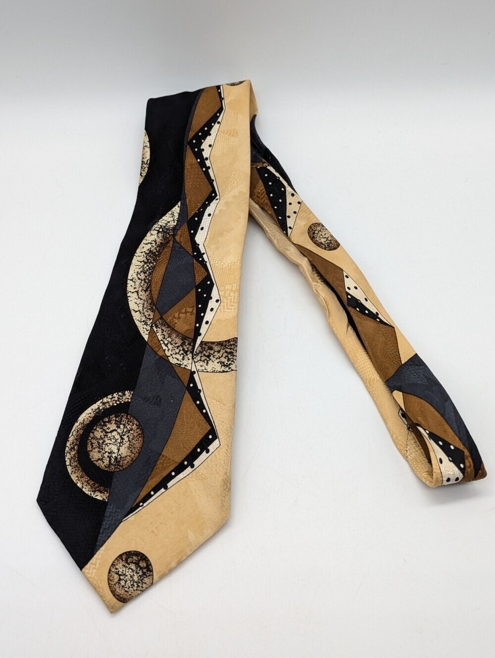 Vintage Carlo Palazzi Brown Cream Geometric Abstract Art Deco Silk Tie